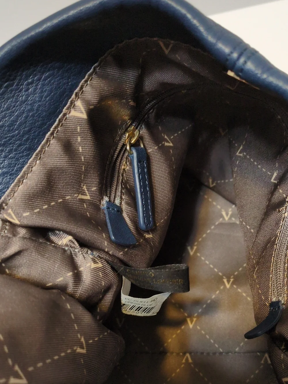Vince Camuto Ruell Leather Hobo Bag Dress Blue Navy Shoulder Bag